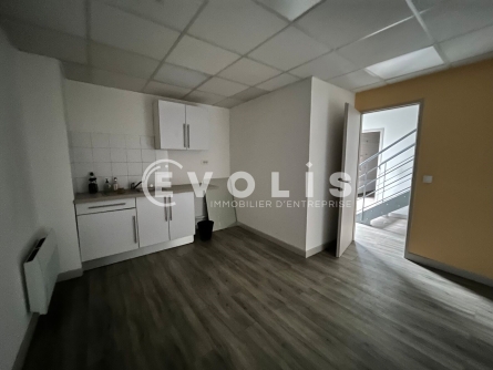 Photo 9 – location Entrepôts / activités	VILLENAVE D'ORNON (33140)