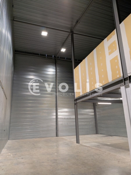 Photo 2 – location Entrepôts / activités	VILLENAVE D'ORNON (33140)