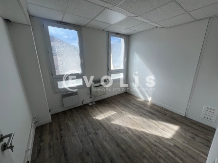 Photo 3 – vente bureaux	BUSSY SAINT GEORGES (77600)