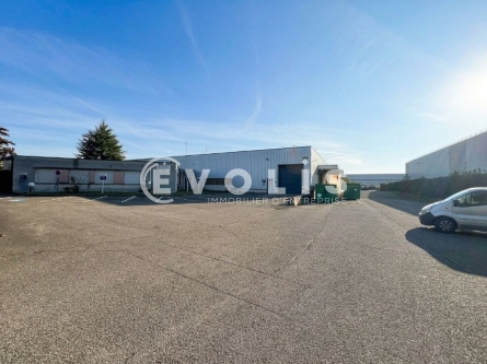 Photo 2 – location Entrepôts / activités	SAINT QUENTIN FALLAVIER (38070)