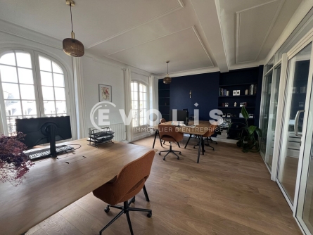 Photo 1 – location bureaux	PARIS (75002)