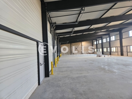 Photo 5 – location Entrepôts / activités	OLLAINVILLE (91340)