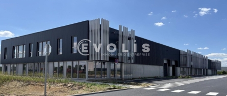 Photo 1 – vente Entrepôts / activités	AVELIN (59710)