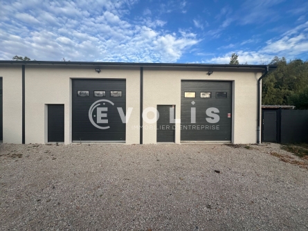 Photo 1 – location Entrepôts / activités	TREVOUX (01600)