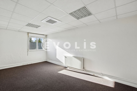 Photo 12 – location Entrepôts / activités	THIAIS (94320)