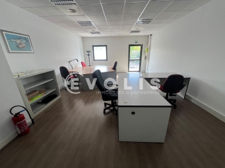 Photo 2 – location bureaux	SERRIS (77700)