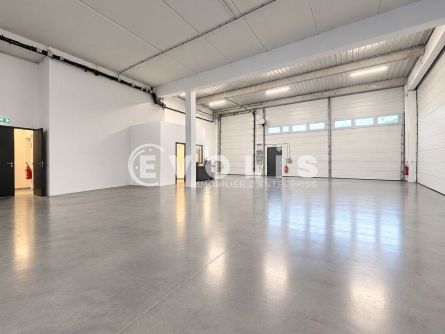 Photo 2 – location Entrepôts / activités	VITRY SUR SEINE (94400)