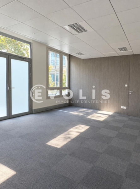 Photo 3 – location bureaux	LYON (69009)