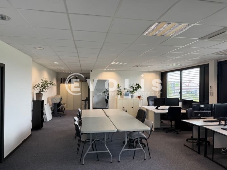 Photo 2 – location bureaux	VAULX EN VELIN (69120)