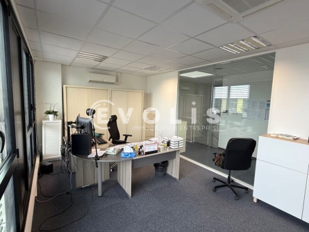 Photo 6 – location bureaux	VAULX EN VELIN (69120)