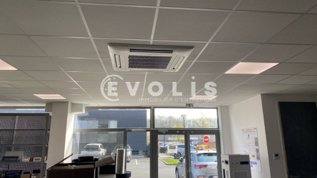 Photo 3 – location Entrepôts / activités	LESQUIN (59810)