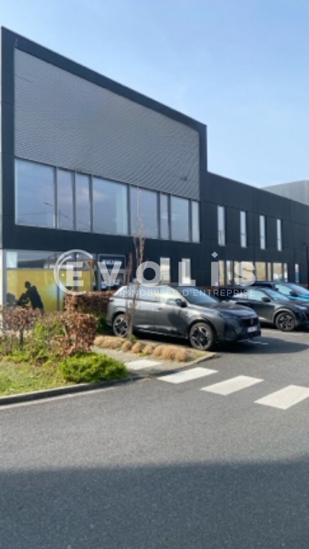 Photo 2 – location Entrepôts / activités	LESQUIN (59810)