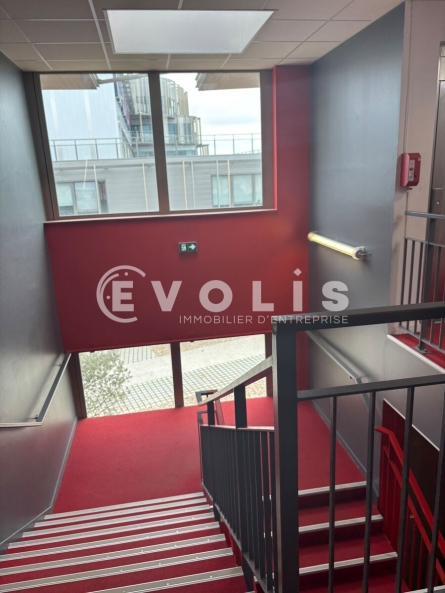 Photo 12 – vente bureaux	LEZENNES (59260)