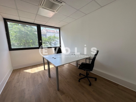 Photo 2 – location bureaux	IVRY SUR SEINE (94200)