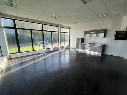 Photo 7 – location Entrepôts / activités	LESQUIN (59810)