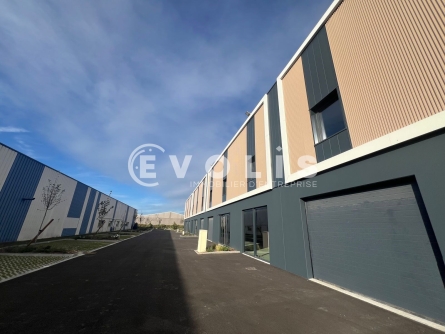 Photo 6 – location Entrepôts / activités	WASQUEHAL (59290)