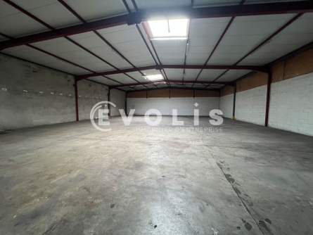 Photo 13 – location Entrepôts / activités	TOUSSIEU (69780)