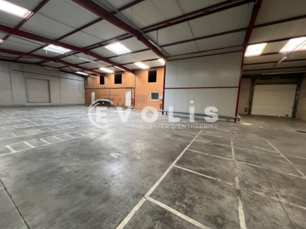 Photo 3 – location Entrepôts / activités	TOUSSIEU (69780)