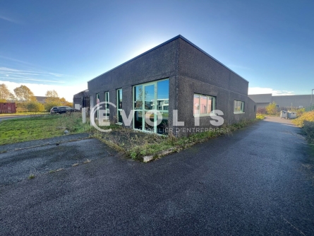Photo 1 – location Entrepôts / activités	COMINES (59560)
