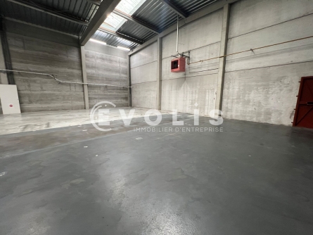 Photo 3 – location Entrepôts / activités	VILLENEUVE D'ASCQ (59650)