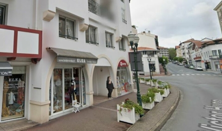 Photo 1 – location Locaux commerciaux	SAINT JEAN DE LUZ (64500)